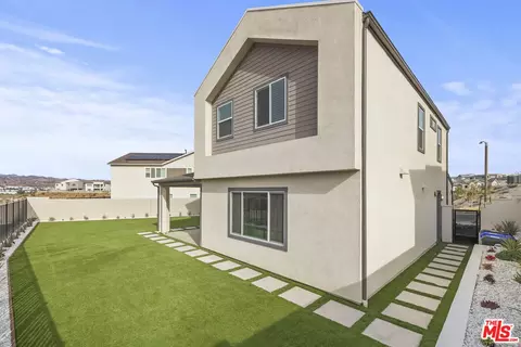 27715 Sequel Ct, Valencia, CA 91381 photo 19