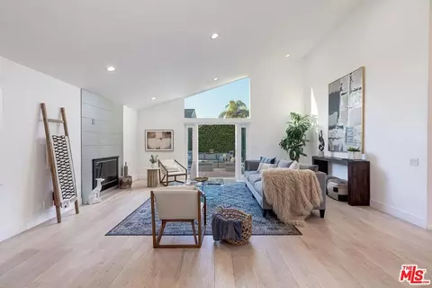 12339 Evensong Dr, Los Angeles, CA 90064