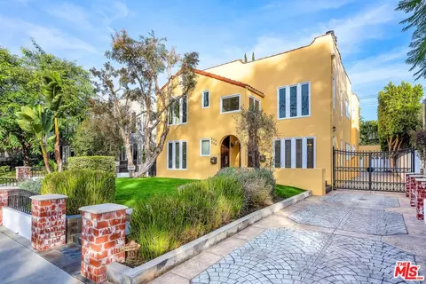 206 N Irving Blvd, Los Angeles, CA 90004