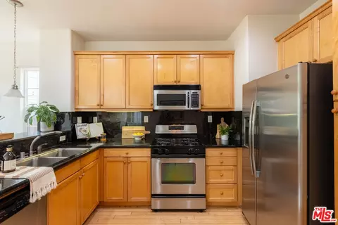 Kitchen - 22931 Mission Dr, Carson, CA 90745 photo 1 of 2