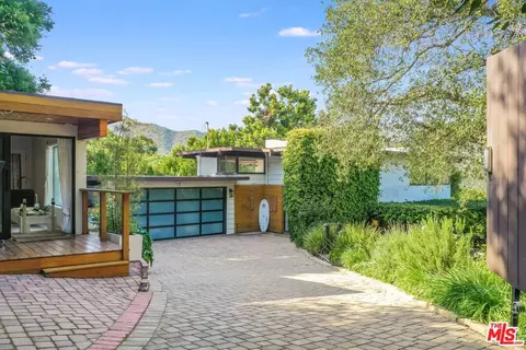 26237 Fairside Rd, Malibu, CA 90265 photo 1