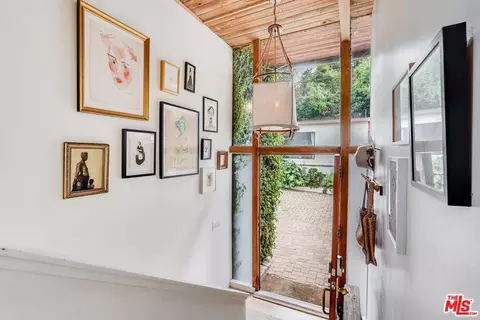 26237 Fairside Rd, Malibu, CA 90265 photo 4