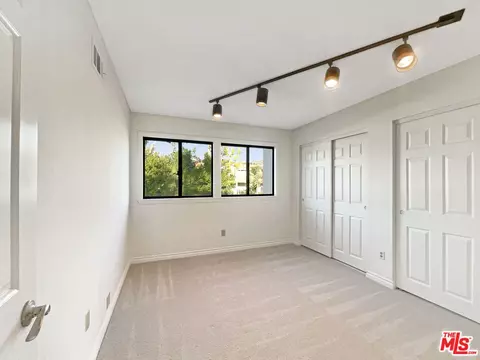 5474 Cochise St, Simi Valley, CA 93063 photo 22