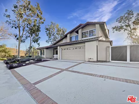 5474 Cochise St, Simi Valley, CA 93063 photo 9