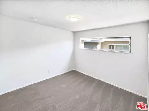 1616 W Piru St, Compton, CA 90222 photo 17