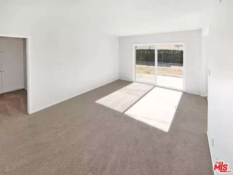 1616 W Piru St, Compton, CA 90222 photo 13