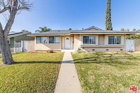 10909 Balboa Blvd, Granada Hills, CA 91344