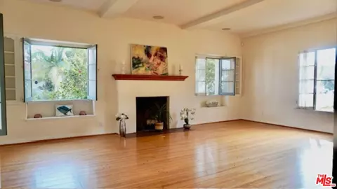 1153 S Alfred St, Los Angeles, CA 90035
