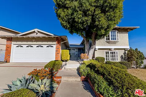 2005 Via Encanto, Lomita, CA 90717