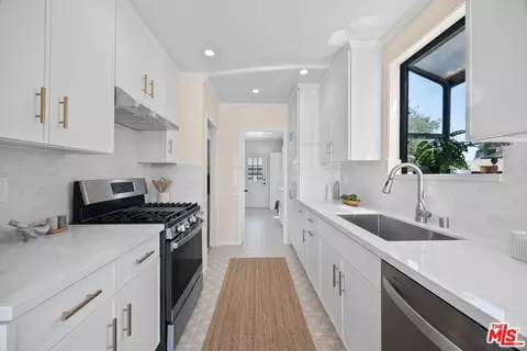4908 Ramsdell Ave, La Crescenta, CA 91214 photo 9