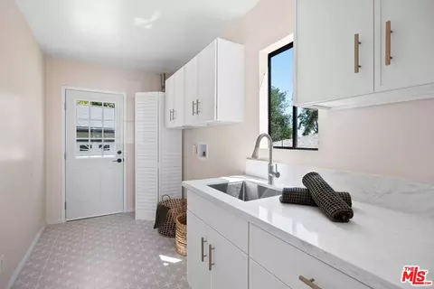 4908 Ramsdell Ave, La Crescenta, CA 91214 photo 10