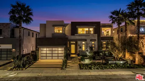 20340 W Aberdeen Ln, Porter Ranch, CA 91326