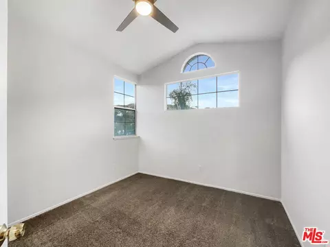 Bedroom - 30426 Sequoia Ct, Castaic, CA 91384 photo 6 of 6