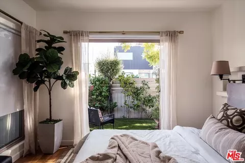 1059 Marco Pl, Venice, CA 90291 photo 18
