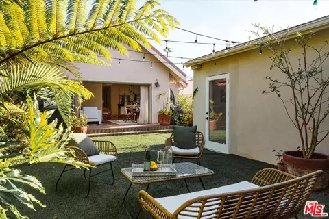 1059 Marco Pl, Venice, CA 90291 photo 15