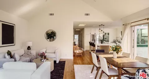 1059 Marco Pl, Venice, CA 90291 photo 4