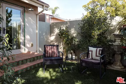 1059 Marco Pl, Venice, CA 90291 photo 30