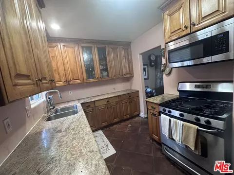 919 W 127th Pl, Compton, CA 90222 photo 5