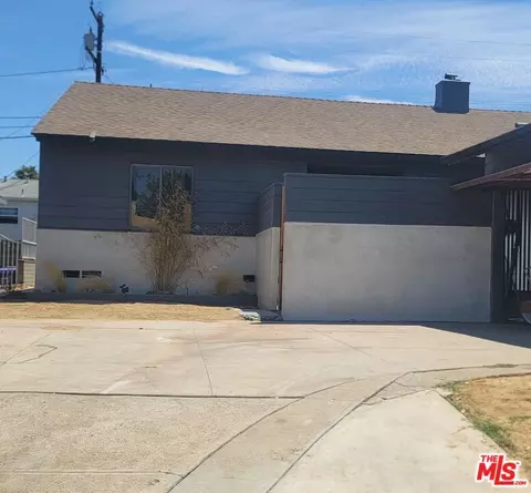 6112 Flores Ave, Los Angeles, CA 90056
