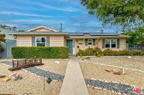 24333 Victory Blvd, West Hills, CA 91307