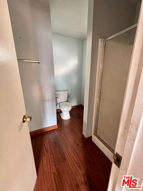 76 W Mountain St, Pasadena, CA 91103 photo 10