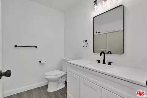 15403 Ross Dr, Adelanto, CA 92301 photo 11