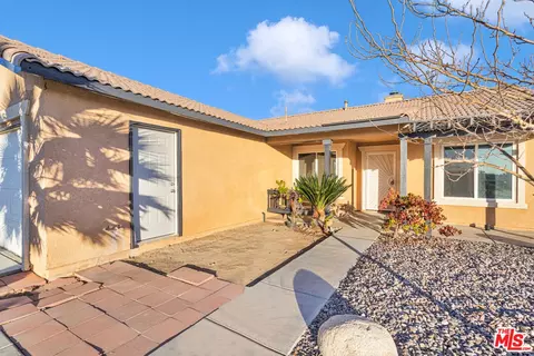 15403 Ross Dr, Adelanto, CA 92301 photo 2