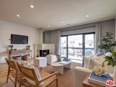 8180 Manitoba St #353, Playa Del Rey, CA 90293
