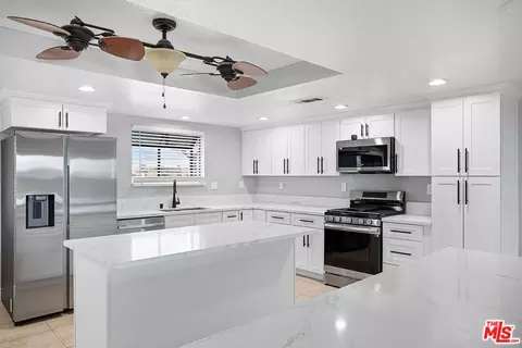 44954 46th St, Lancaster, CA 93535 photo 7