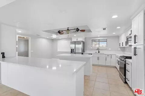 44954 46th St, Lancaster, CA 93535 photo 11