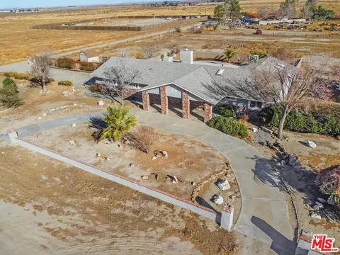 44954 46th St, Lancaster, CA 93535 photo 40