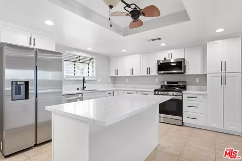44954 46th St, Lancaster, CA 93535 photo 5
