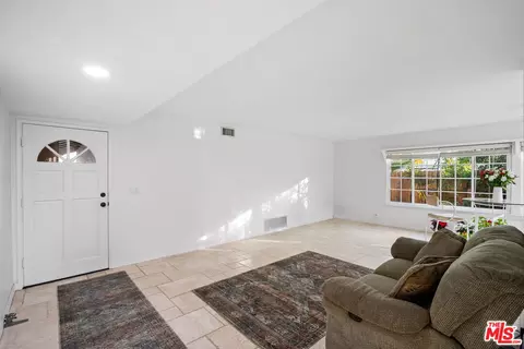 1551 Glassel Ave, Simi Valley, CA 93065 photo 4