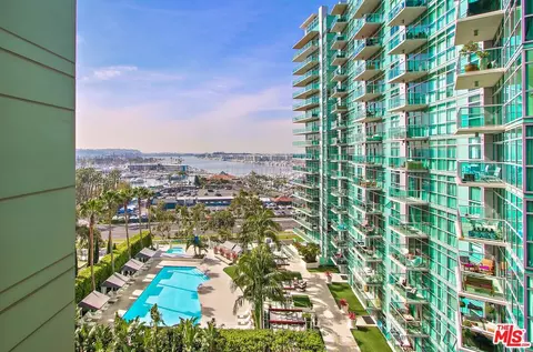 13650 Marina Pointe Dr #1005, Marina Del Rey, CA 90292