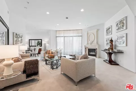 10490 Wilshire Blvd #404, Los Angeles, CA 90024