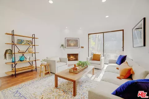 3480 Barham Blvd #223, Los Angeles, CA 90068