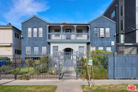 5737 Lexington Ave, Los Angeles, CA 90038