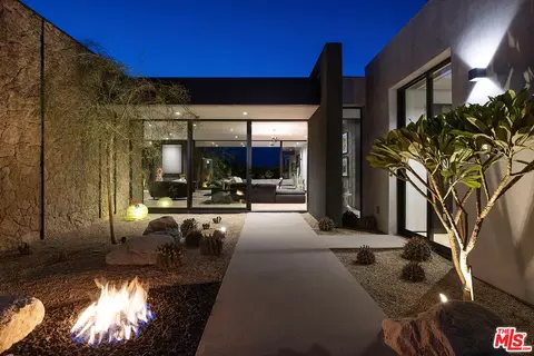 9 Echo Ln, Rancho Mirage, CA 92270 photo 4
