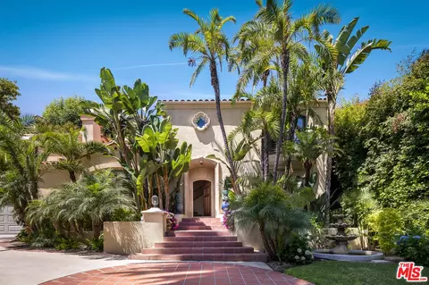 1200 N Doheny Dr, Los Angeles, CA 90069