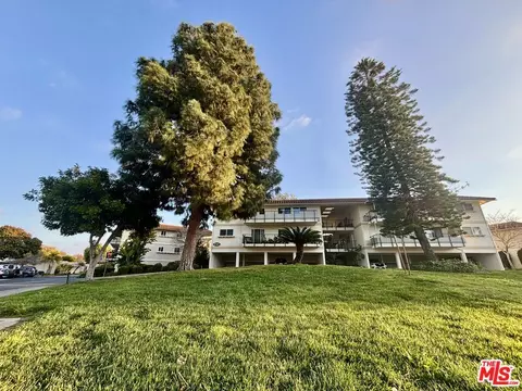 2181 Via Puerta #O, Laguna Woods, CA 92637