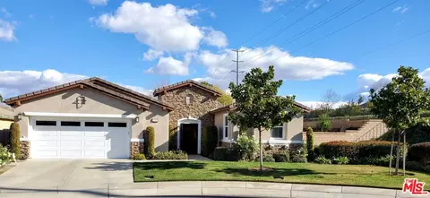 292 Bartram Trl, Beaumont, CA 92223