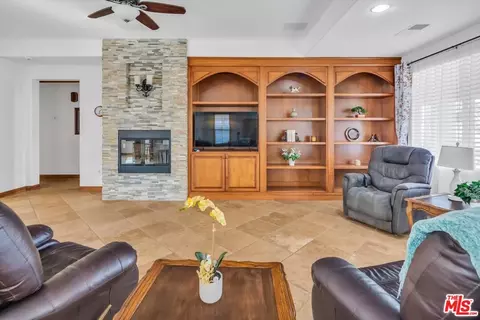 292 Bartram Trl, Beaumont, CA 92223 photo 4
