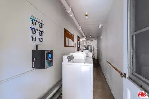 Other - 819 E 4th St #15, Long Beach, CA 90802 photo 9 of 9