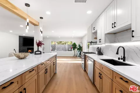 Kitchen - 53 Diamante, Irvine, CA 92620 photo 3 of 7