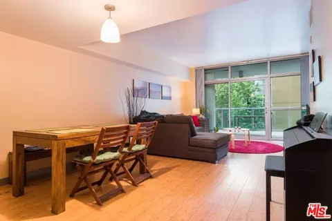 13700 Marina Pointe Dr #420, Marina Del Rey, CA 90292