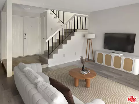 12218 Leayn Ct, North Hollywood, CA 91605