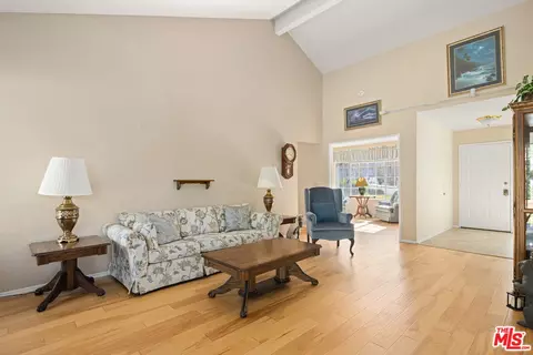 5531 Barnard St, Simi Valley, CA 93063 photo 6
