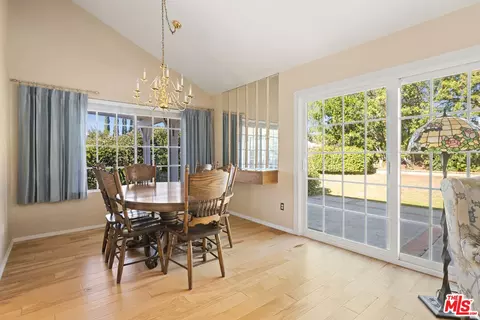 5531 Barnard St, Simi Valley, CA 93063 photo 5