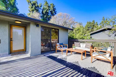 2209 Vestal Ave, Los Angeles, CA 90026