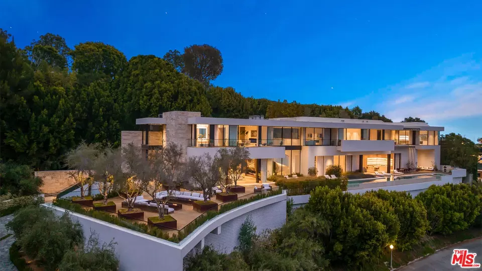 755 Sarbonne Rd, Los Angeles, CA 90077 | 24 Photos - Movoto